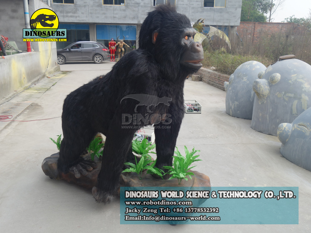 DWA3762 Life Size Animatronic Animals Gorilla with baby