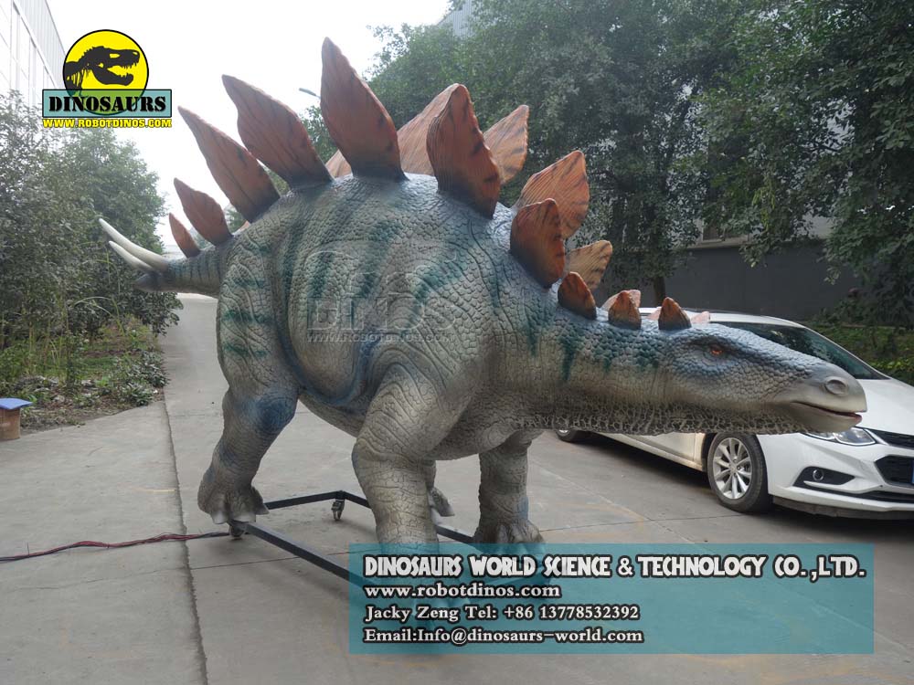 Animatronic-Stegosaurus-1