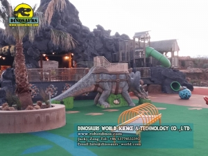 DWE034 dinosaur slide
